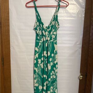 Elegant Green and White Floral Dress